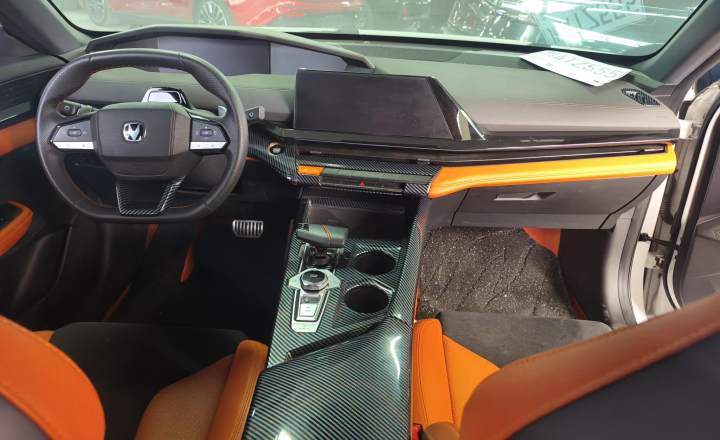 长安 UNIV 2023款 2.0T 锋速版