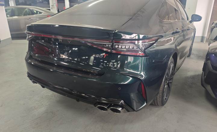 奇瑞 艾瑞泽8 2024款 高能版 2.0T DCT御