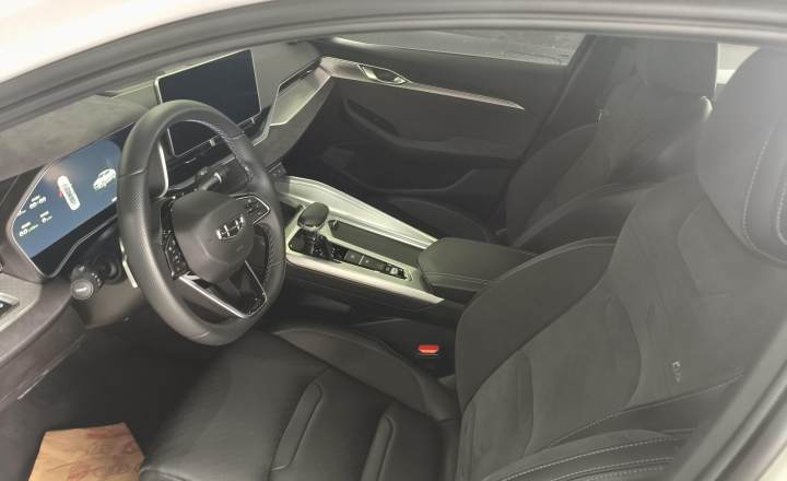 吉利汽车 星瑞 2023款 2.0TD 尊贵型