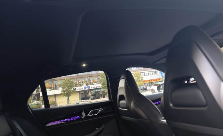 领克 03 2025款 1.5TD DCT冠军版Plus