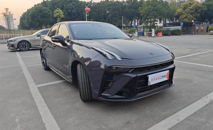 领克 03 2025款 1.5TD DCT冠军版Plus