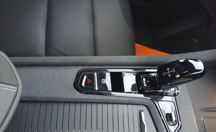 领克 03 2025款 1.5TD DCT冠军版Plus