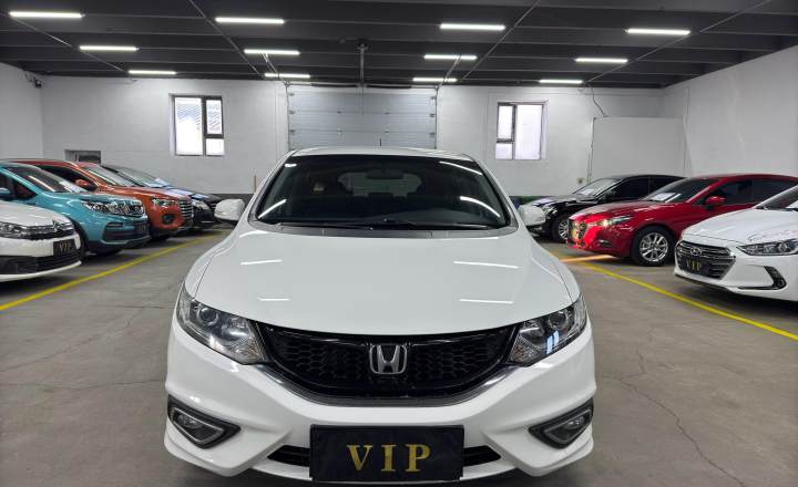 本田 杰德 2014款 1.8L 自动舒适精英版 5座