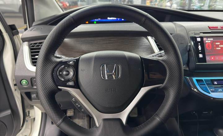 本田 杰德 2014款 1.8L 自动舒适精英版 5座