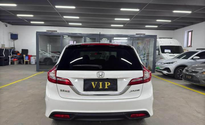 本田 杰德 2014款 1.8L 自动舒适精英版 5座