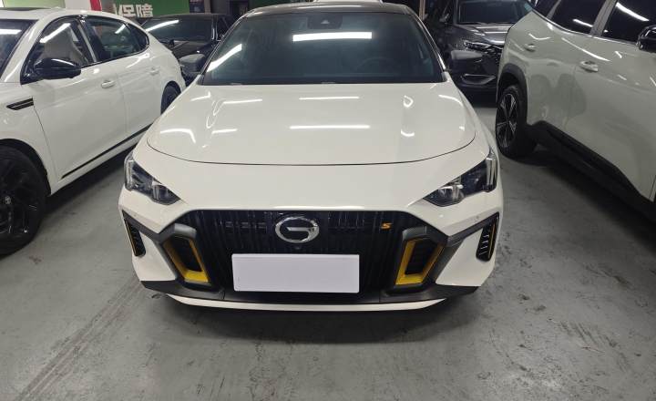 广汽传祺 影豹 2023款 270T DCT J15版