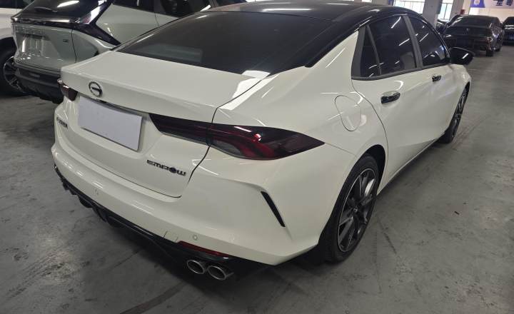 广汽传祺 影豹 2023款 270T DCT J15版