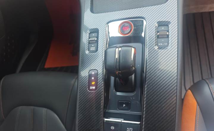 广汽传祺 影豹 2024款 400T 自动 影豹R MAX版