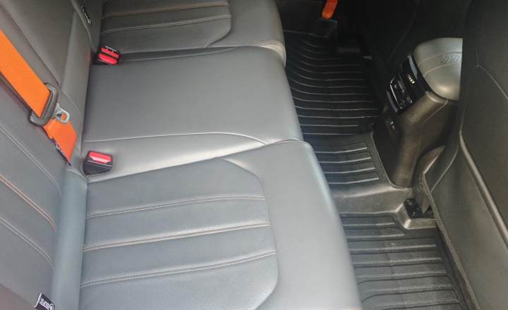 广汽传祺 影豹 2024款 400T 自动 影豹R MAX版