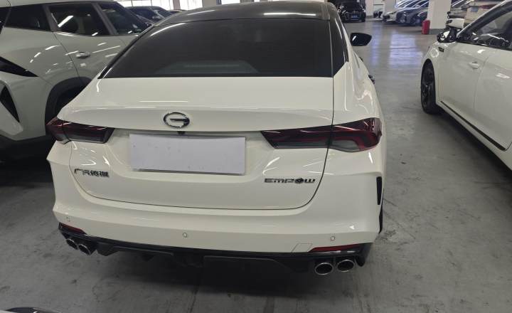 广汽传祺 影豹 2023款 270T DCT J15版