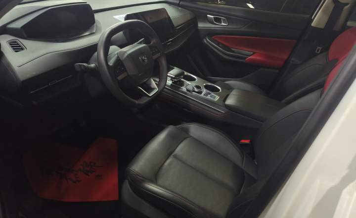 长安 CS55PLUS 2022款 第二代 1.5T DCT尊贵型