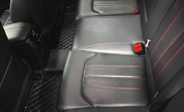 广汽传祺 影豹 2023款 270T DCT J15版