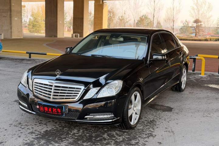 奔驰 E级 E 300 L 优雅型