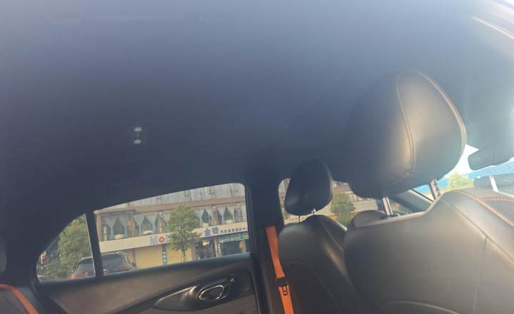 广汽传祺 影豹 2024款 400T 自动 影豹R MAX版