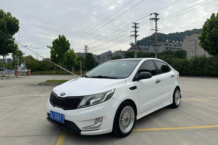 起亚 K2 三厢 1.6L AT Premium纪念版