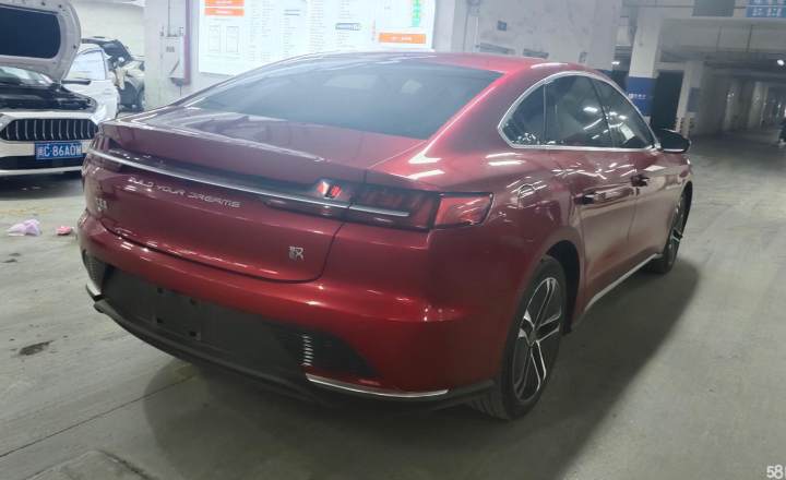 比亚迪 汉 2021款 EV 标准续航版豪华型