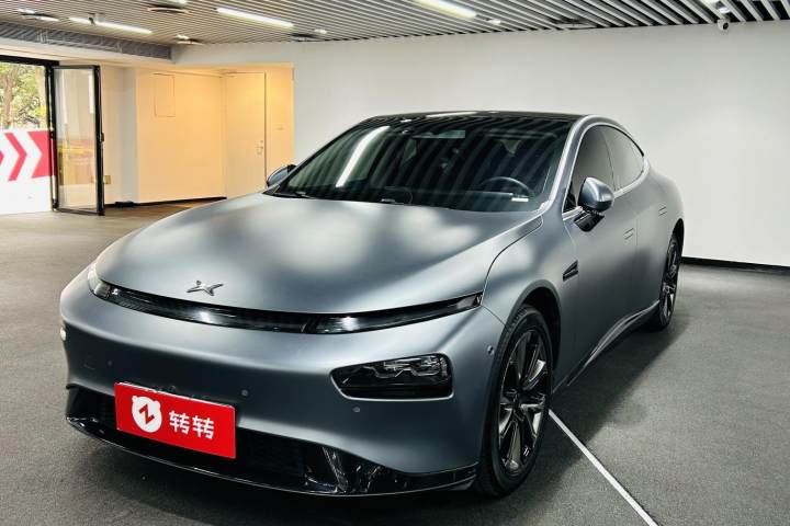 小鹏 P7 2020款 586E