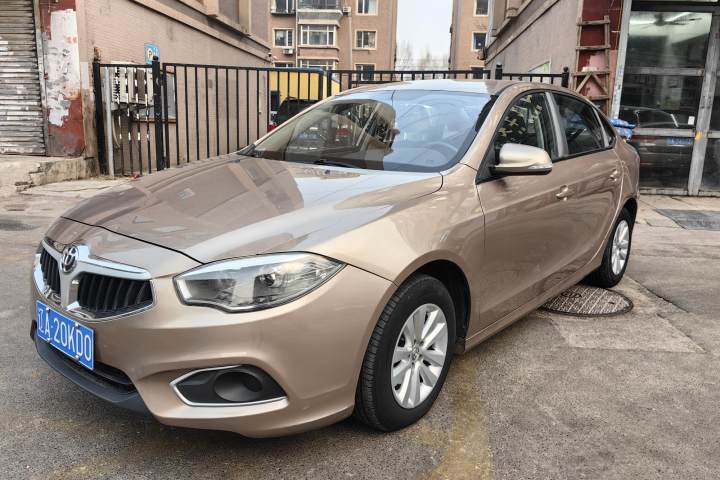 中华 H530 1.6L 自动舒适型