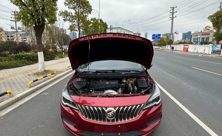 别克 威朗 2016款 两厢 15S 自动领先型