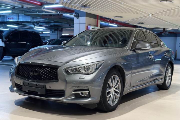 英菲尼迪 Q50L 2.0T 悦享版