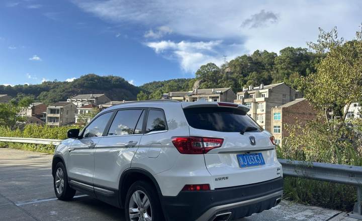 长安 CS75 2017款 尚酷版 1.5T 自动锋享型