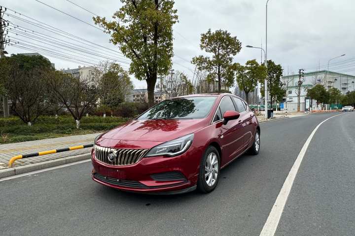 别克 威朗 2016款 两厢 15S 自动领先型