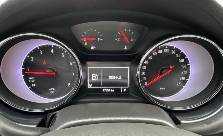 别克 威朗 2016款 两厢 15S 自动领先型