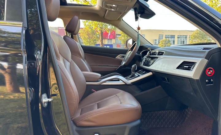 吉利汽车 博越 2016款 1.8TD 自动智尊型