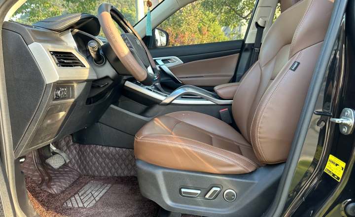 吉利汽车 博越 2016款 1.8TD 自动智尊型