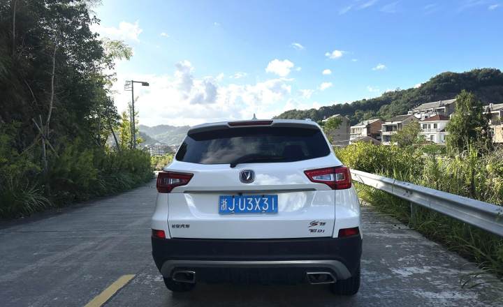 长安 CS75 2017款 尚酷版 1.5T 自动锋享型