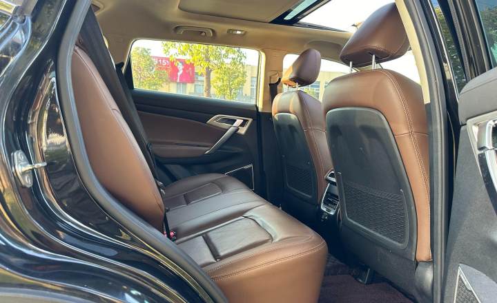 吉利汽车 博越 2016款 1.8TD 自动智尊型