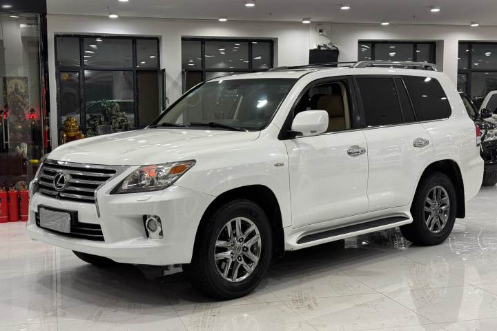 雷克萨斯 LX 570