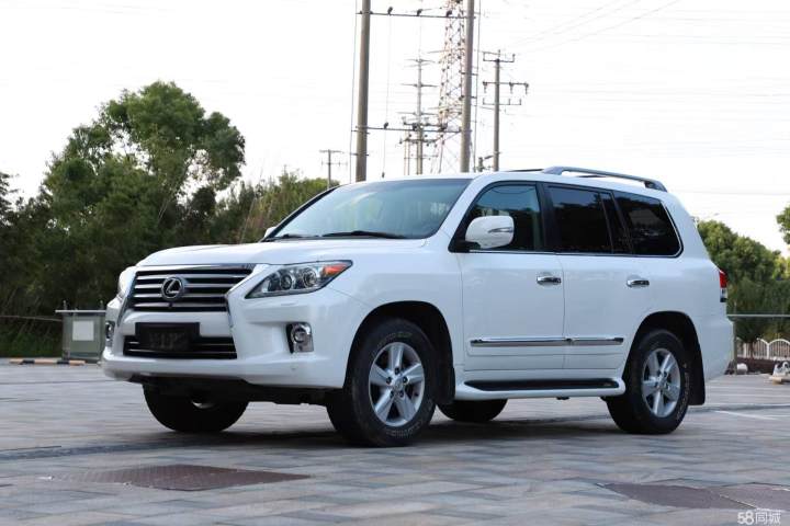 雷克萨斯 LX 570