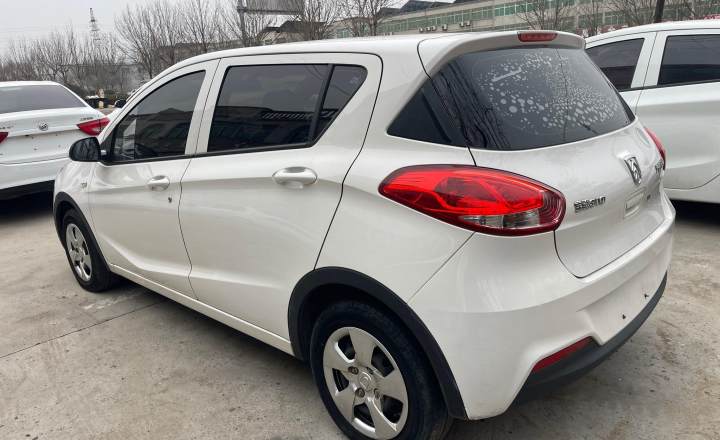 宝骏 310 2020款 1.2L 手动超值型