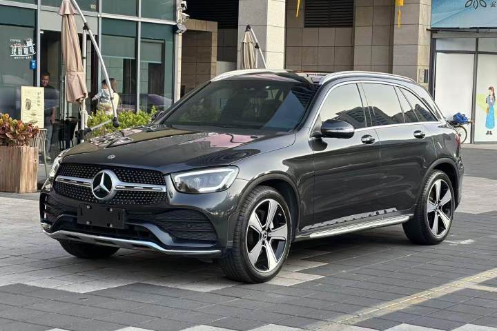奔驰 GLC 2020款 GLC 300 L 4MATIC 豪华型