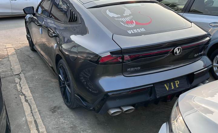 长安 UNIV 2023款 1.5T 运动版