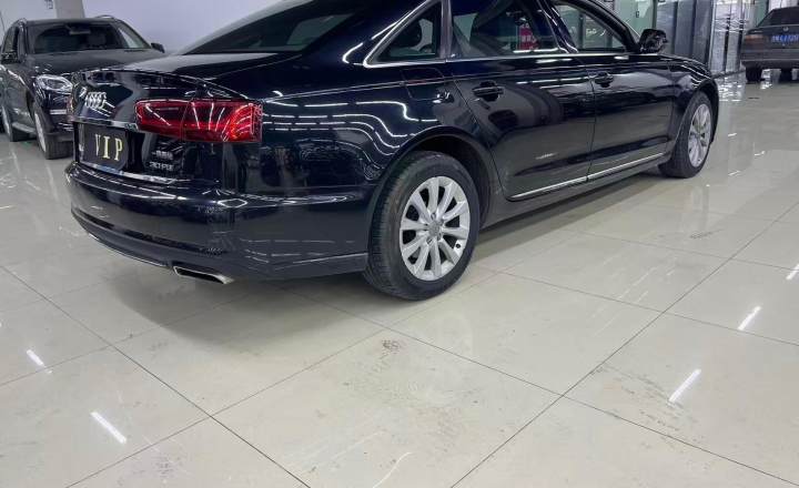 奥迪 A6L 2012款 30 FSI 技术型