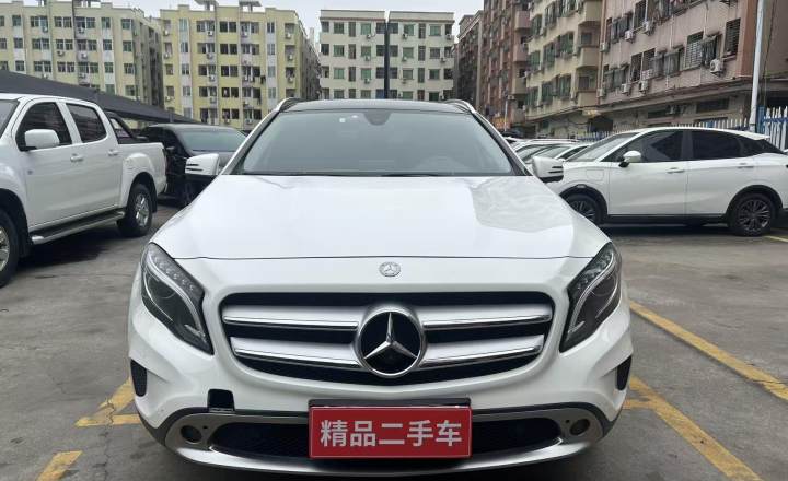 奔驰 GLA 2016款 GLA 200 时尚型