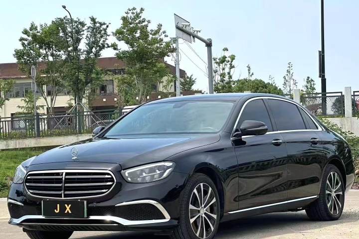 奔驰 E级新能源 E 350 e L 插电式混合动力轿车