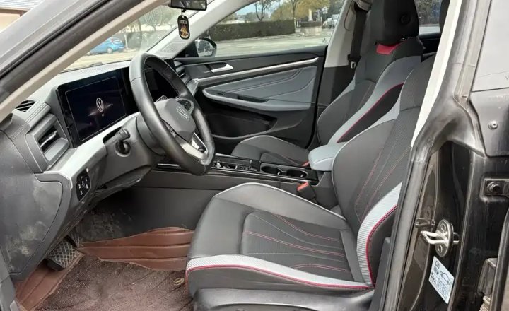 大众 凌渡 2023款 凌渡L 280TSI DSG炫辣版