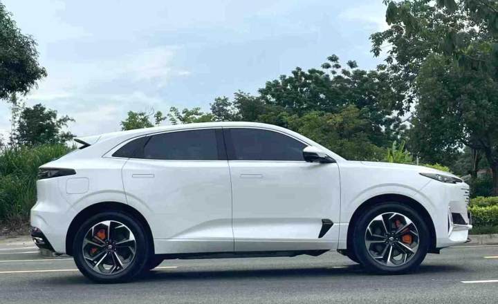 长安 UNIK 智电iDD 2023款 智电iDD 1.5T 135km智趣型