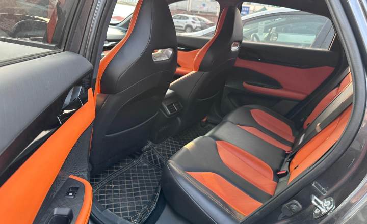 长安 UNIV 2023款 1.5T 运动版