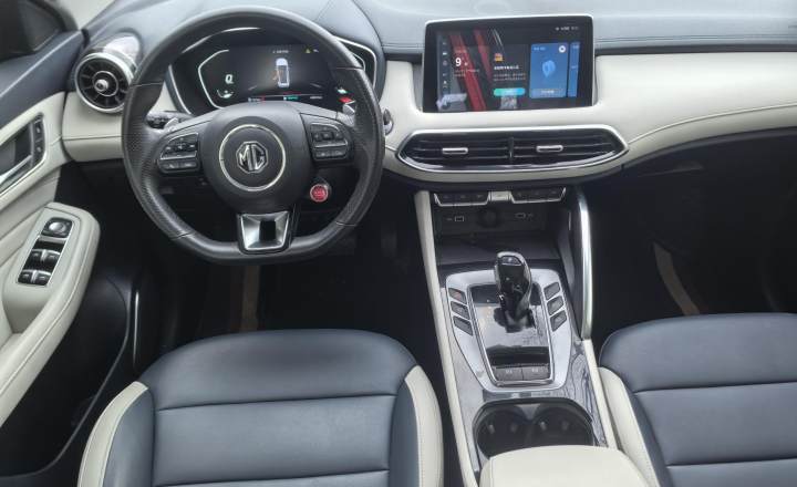 名爵 MG领航 2021款 300TGI 自动两驱燃动豪华版