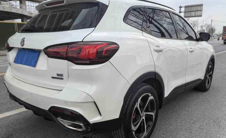 名爵 MG领航 2021款 300TGI 自动两驱燃动豪华版