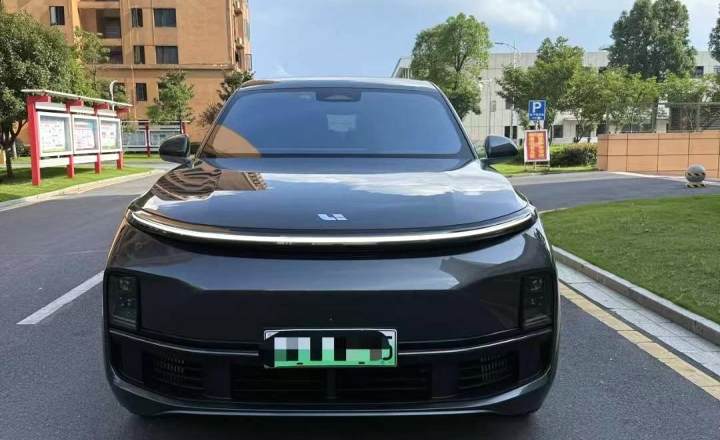 理想汽车 理想L8 2023款 Pro