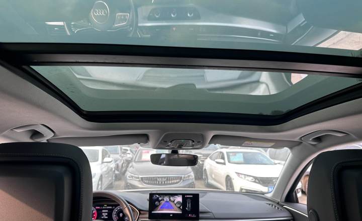 奥迪 A4L 2023款 40 TFSI 时尚动感型