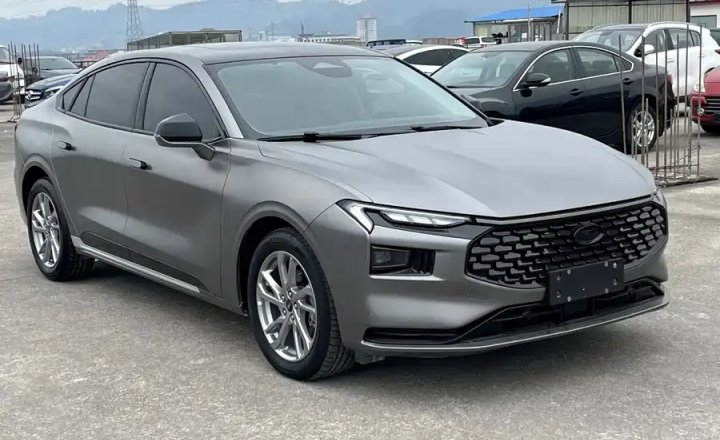 福特 蒙迪欧 2023款 EcoBoost 245 豪华型