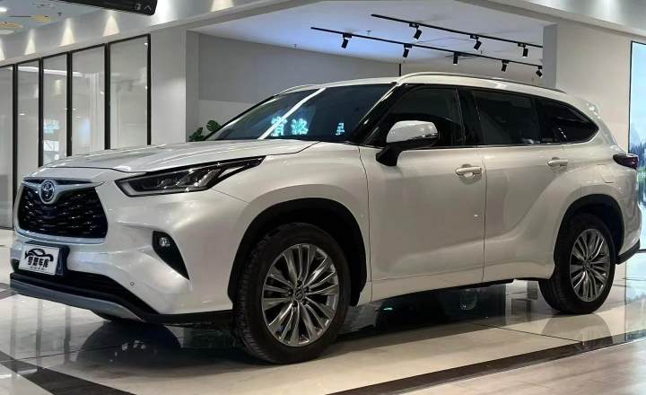 丰田 汉兰达 2024款 380T 四驱尊贵版 7座