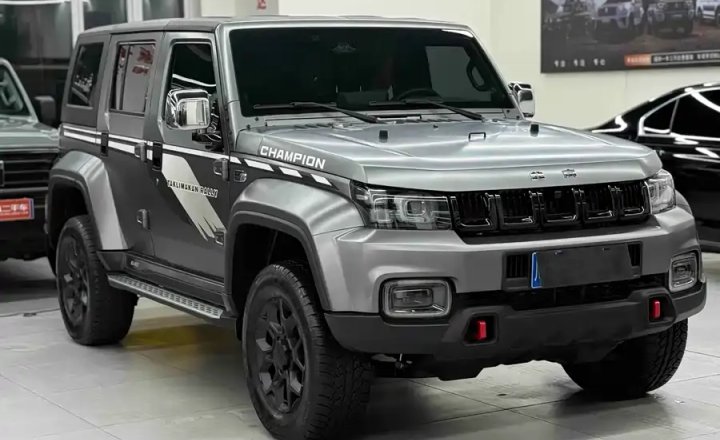 北京越野 BJ40 2022款 2.0T 自动四驱环塔冠军版