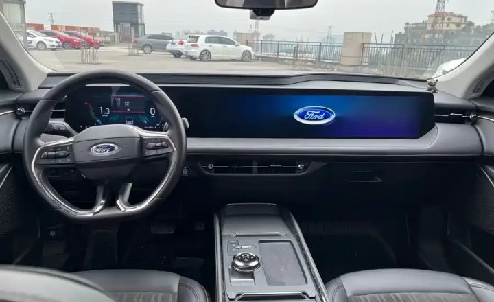 福特 蒙迪欧 2023款 EcoBoost 245 豪华型